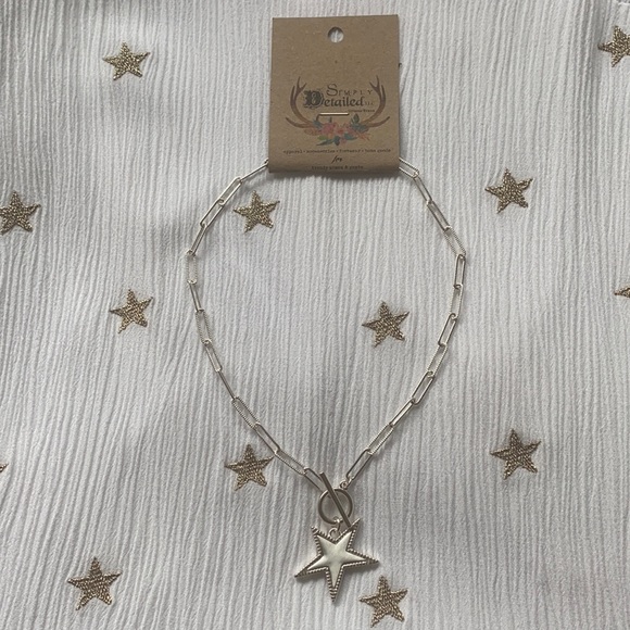 Star Pendant Satin Silver - Picture 1 of 4